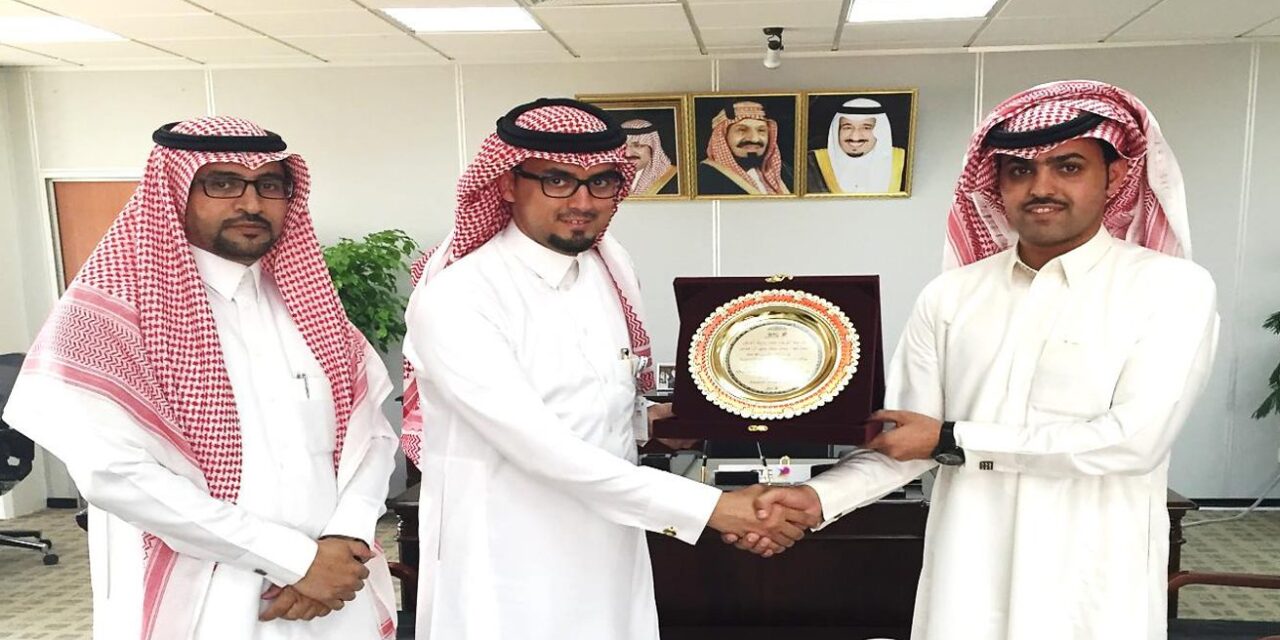 الاتصالات السعودية  تكرم مخترعة شريحة التشخيص الفوري للخلية السرطانية