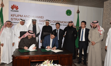 الجامعة وشركة هواوي توقعان مذكرة تفاهم استراتيجي للتعاون التقني ونقل المعرفة وتدريب المواهب في المملكة