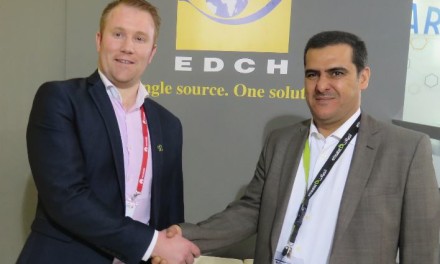غرفة الإمارات لمقاصة البيانات توقع اتفاقية شراكة لمنع عمليات الاحتيال على حصة مشغلي الهواتف المتحركة من الإيرادات الدولية