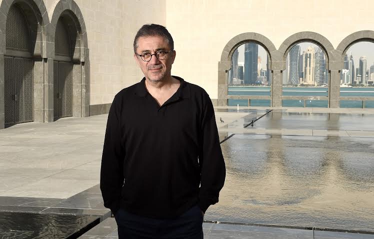 أستاذ قمرة نوري بيلج جيلان خلال مشاركته في الندوة التعليمية في قمرة: ” استعد لتغيير تفكيرك والقيام بمشاريع مليئة بالتحدي لتحافظ على اندفاعك”