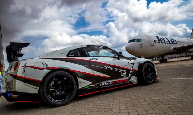 نيسان GT-R تكسر الرقم القياسي العالمي لأسرع إنجراف في العالم