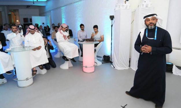 “الفلك” تفوز بعقد توزيع الجهاز اللوحي “مايكروسوفت سيرفس برو4” في أسواق المملكة العربية السعودية