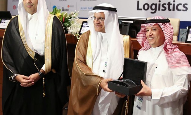 “لوجستيك 2016” يعرض فرص الاستثمار في الخدمات اللوجستية “لوجستيك 2016” يناقش التعاون بين القطاعين العام والخاص في الاستثمار اللوجستي