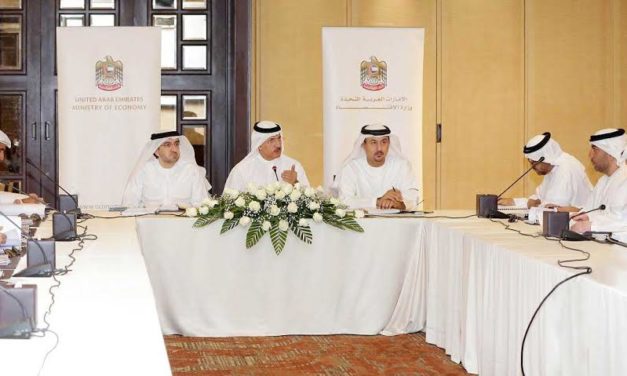 “اللجنة العليا لحماية المستهلك” تبحث اعتماد الدليل الاسترشادي والعقود الموحدة للإلكترونيات