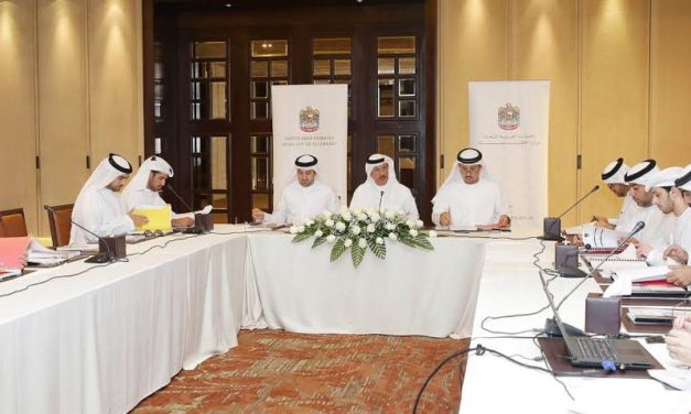 “اللجنة العليا لحماية المستهلك” تبحث اعتماد الدليل الاسترشادي والعقود الموحدة للإلكترونيات