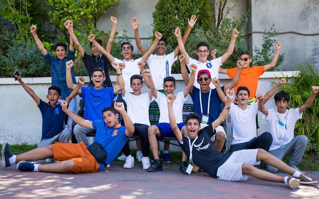 3 من طلاب بعثة STC في مانشستر يشدون انظار المدربين