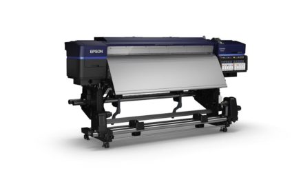 الطابعة SureColor SC-S80610 تأتي الآن مع اعتماد Pantone