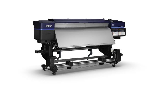 الطابعة SureColor SC-S80610 تأتي الآن مع اعتماد Pantone