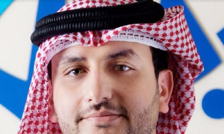 “سلطة دبي الملاحية” تستعرض أحدث التطبيقات البحرية الذكية وسط إشادة واسعة من زوار “دبي العالمي للقوارب 2017”