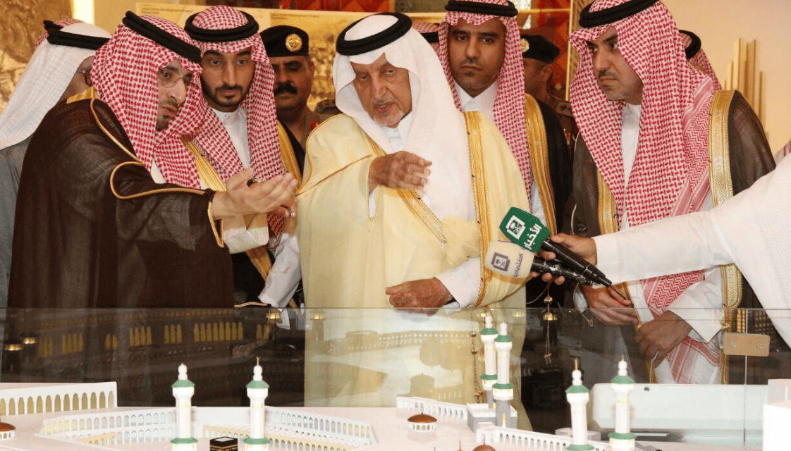 الامير خالد الفيصل يدشن المرحلة الاولى من مشروع جبل عمر