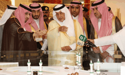 الامير خالد الفيصل يدشن المرحلة الاولى من مشروع جبل عمر
