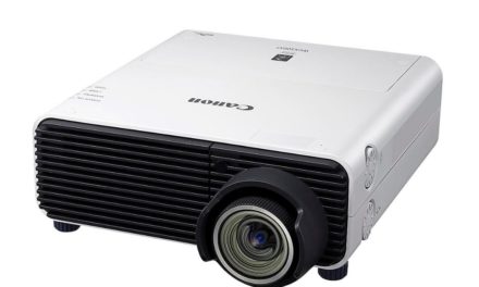 كانون تطرح XEED WUX500ST: جهاز إسقاط صغير الحجم للمسافة القصيرة متعدد الاستخدامات باستهلاك طاقة منخفض