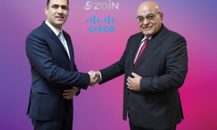 “نيسان” تستعرض السيارة الرياضية متعددة الاستخدامات “إكس-تريل” 2018 في المعرض السعودي الدولي للسيارات