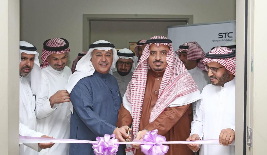 تدشين “معمل STC التطبيقي” في كلية الهندسة بجامعة القصيم