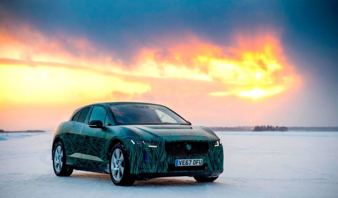 جاكوار I-PACE: شحن سريع وأداء عالٍ في الظروف المناخية القاسية