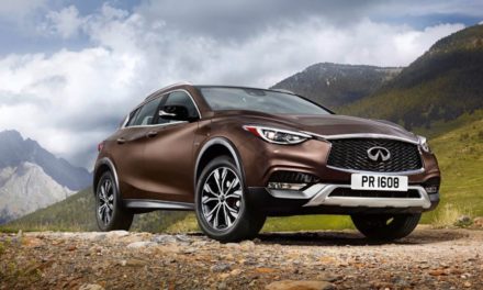 أول سيارة إنفينيتي QX30 تصل منطقة الشرق الأوسط