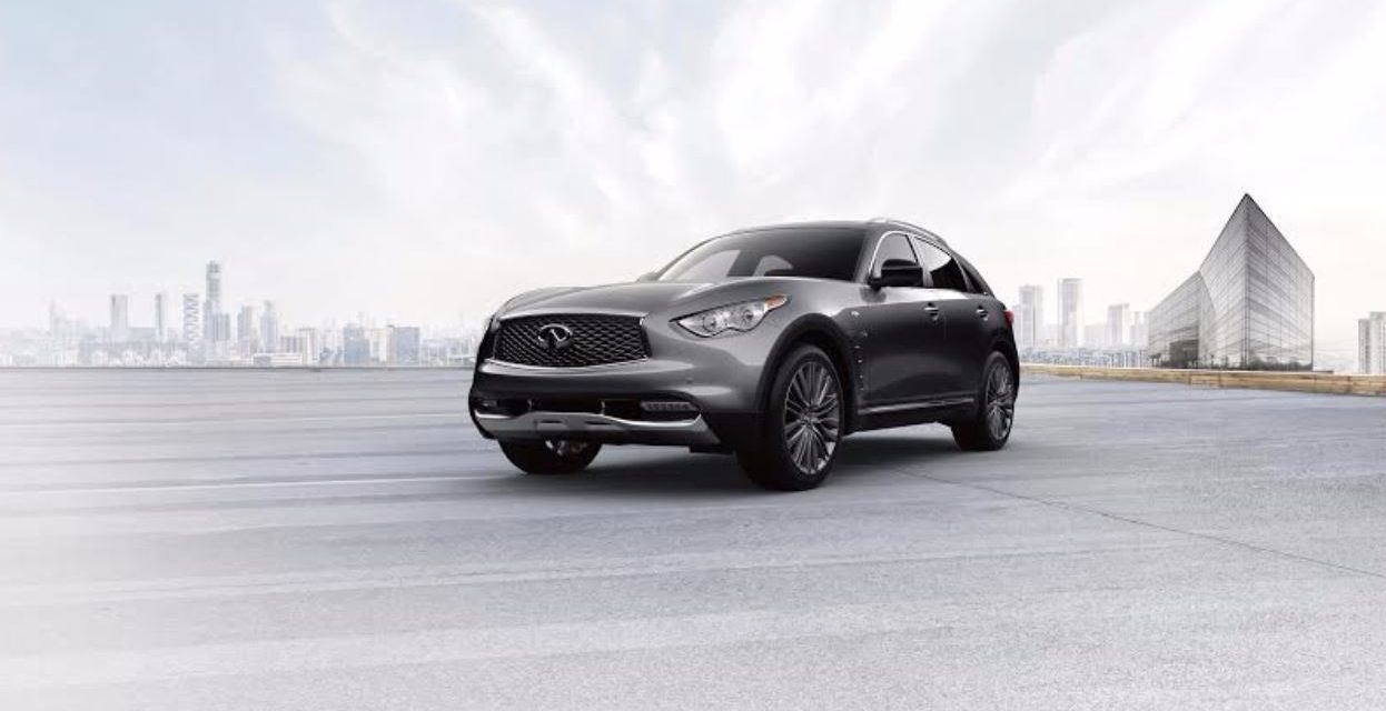 إنفينيتي تعلن عن توفر الطراز المحدود من سيارتها QX70 في أسواق الشرق الأوسط