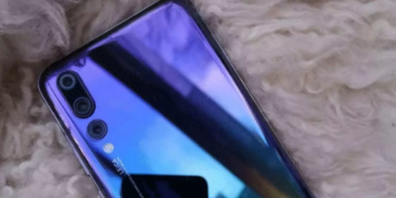 الشفق.. لون جديد لهاتف بي 20 يعكس أناقة المستخدمين