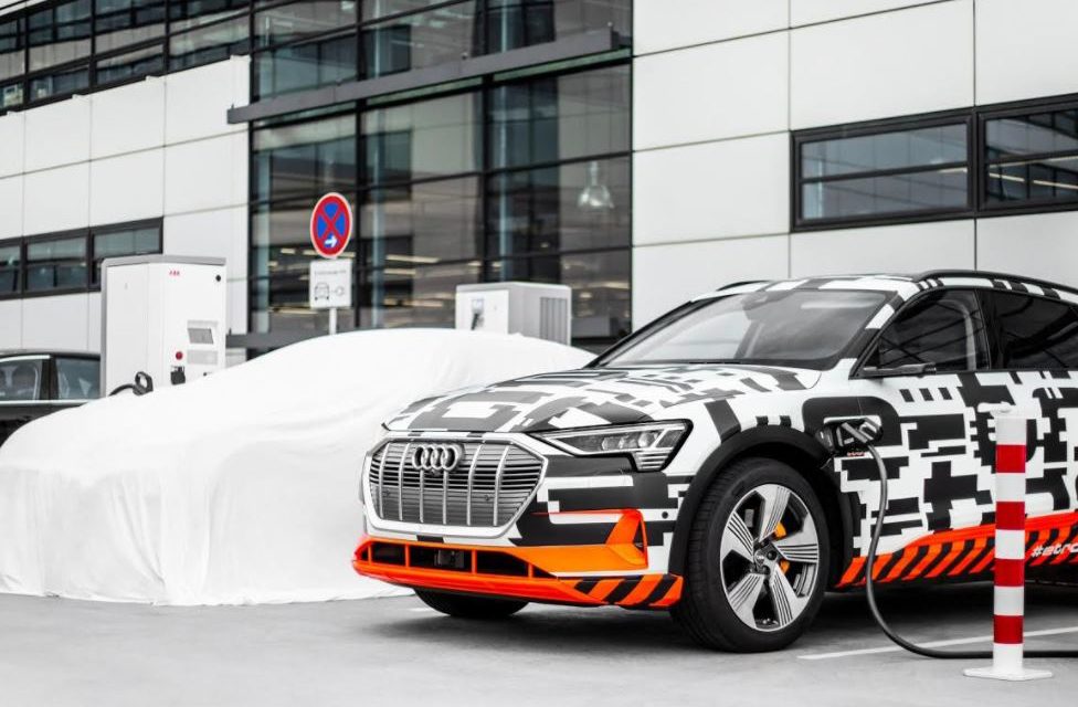 قيادة بلا حدود: خدمة شحن سيارة Audi e-tron تعزز المجموعة الواسعة من خيارات الشحن