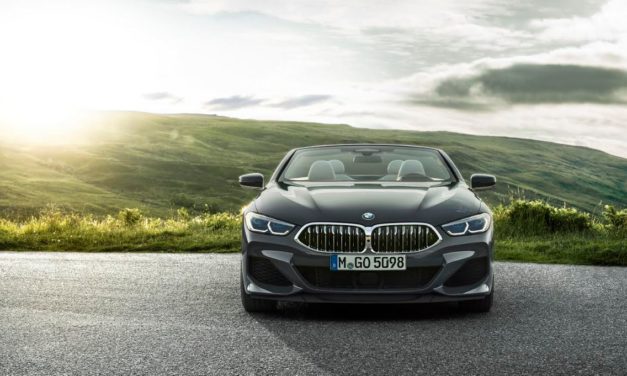سيارة BMW الفئة الثامنة المكشوفة الجديدة