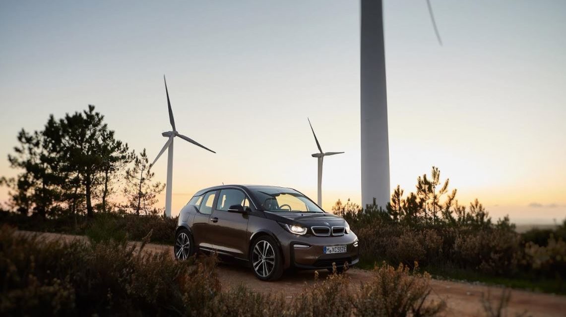 مبيعات مجموعة BMW تنمو في نوفمبر