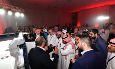 زيروكس تطرح طابعات إيريديس في معرض تقنيات الطباعة الرقمية الحديثة