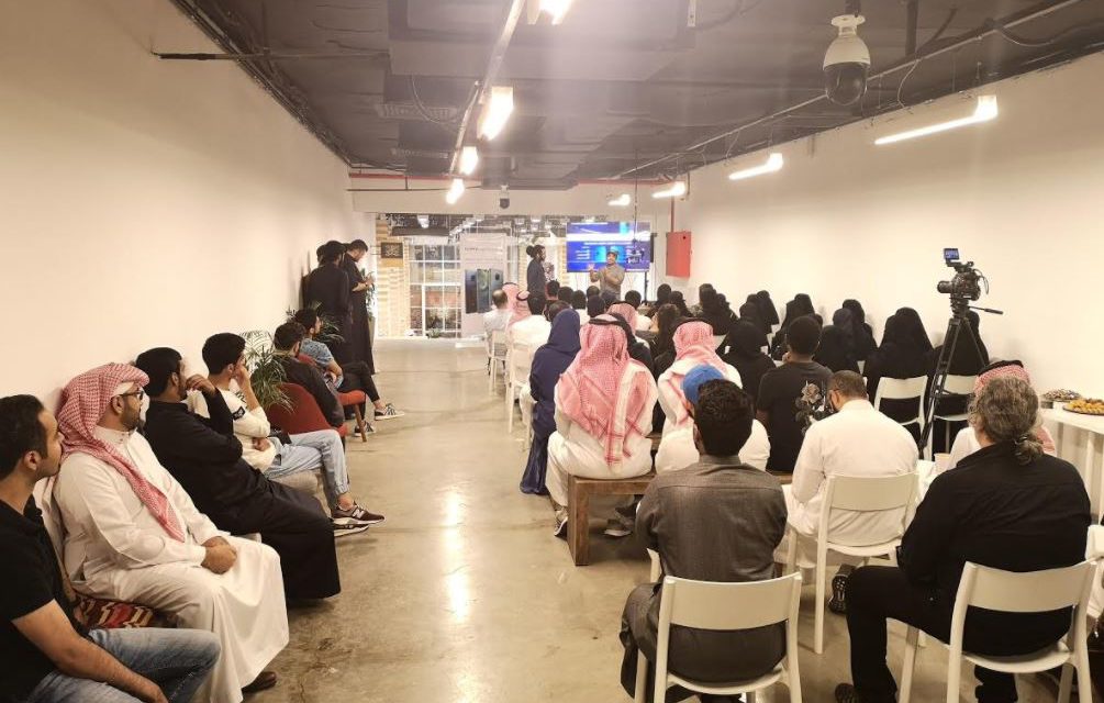 “هواوي السعودية” تنظم ورشة عمل بالتعاون مع “قمرة” للتعريف بمزايا التصوير بالهواتف الذكية من خلال عدسات هاتف هواوي مايت 20 برو