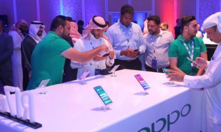 OPPO تطلق سلسلة الهواتف المتحركة الجديدة R17 في المملكة العربية السعودية