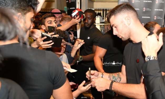 نجوم فريق ايه سي ميلان يلتقون محبيهم فى متجر ديزل في جدة