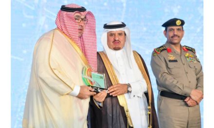 نائب وزير الداخلية يكرم الاتصالات السعودية لدعمها مؤتمر السلامة المرورية