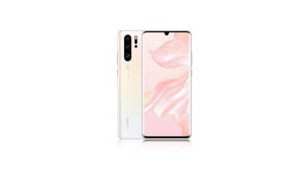الإصدار المحدود من HUAWEI P30 Pro باللون الأبيض اللؤلؤي: اختره لتصميمه المتميز واستمتع بالتجربة