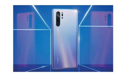 عتاد قوي وتصميم مذهل ومزايا تتمحور حول فائدة المستخدم…هذا ما يبرهن مكانة الهاتف الذكي HUAWEI P30 Pro الرائدة