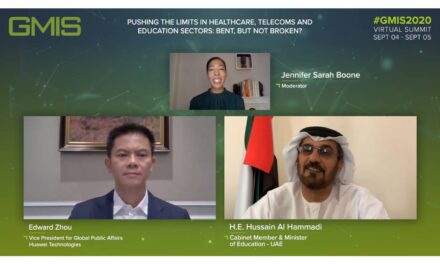 وباء كورونا يجبر قطاعات الرعاية الصحية والتعليم والاتصالات على الإسراع في تبني تقنيات الثورة الصناعية الرابعة