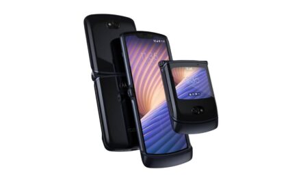 موتورولا تطرح جهاز RAZR 5G  يجمع التصميم الأنيق والسرعة الفائقة في الأداء