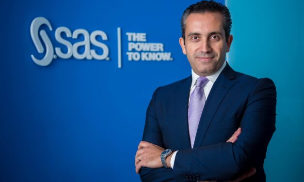“بنك الإمارات دبي الوطني” يعتمد حلول “ساس” لتعزيز الخدمات الذكية للمتعاملين