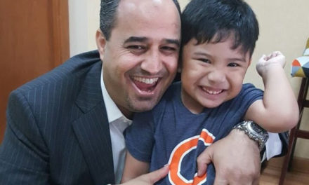 طبيب اردني ينجح في علاج التوحد وينشر اول ١٨ حالة شفاء في تاريخ الطب الحديث في مجلة طبية عالمية