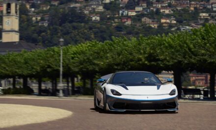 تنتج شركة صناعة السيارات الفاخرة Automobili Pininfarina وشركة الاتصالات المتكاملة Deutsche Telekom أول سيارة هجينة بها إمكانيات الاتصال عبر الإنترنت في جميع أنحاء العالم