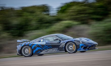 على الطريق: BATTISTA HYPERCAR تُكمل برنامج اختبار السرعة العالية في NARDÒ