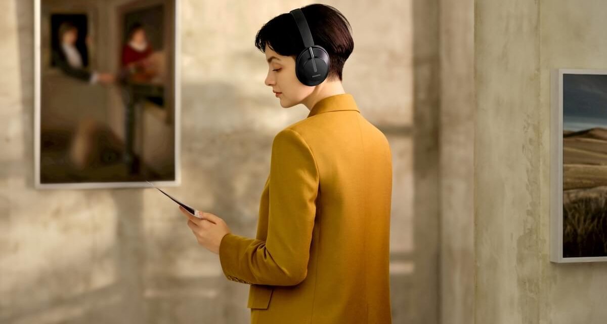 فتح باب الطلب المسبق في المملكة العربية السعودية على سماعات الرأس اللاسلكية HUAWEI FreeBuds Studio المزوّدة بخاصية إلغاء الضجيج النشط الديناميكية الذكية وتقنية هاي فاي للصوت عالي الجودة