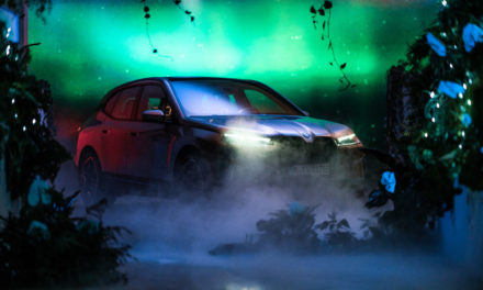 BMW تعلن عن مستقبل نظام العرض والتشغيل BMW iDrive في معرض الإلكترونيات الاستهلاكية 2021