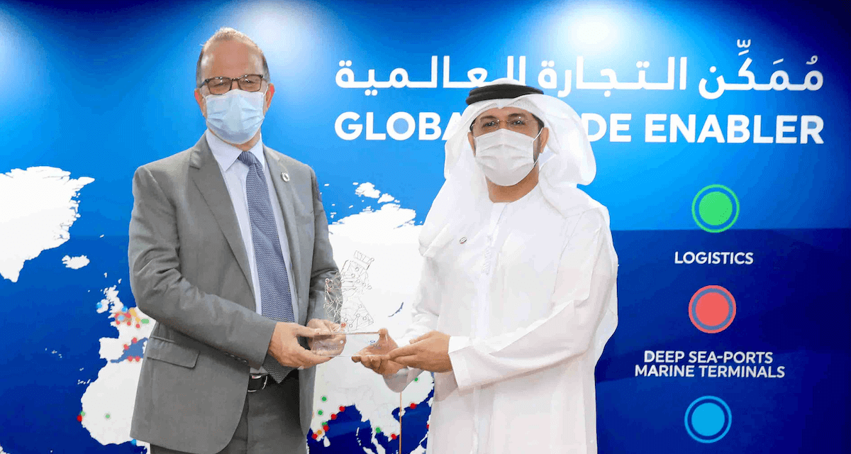 موانئ دبي العالمية تعزز شراكتها مع اليونيسف