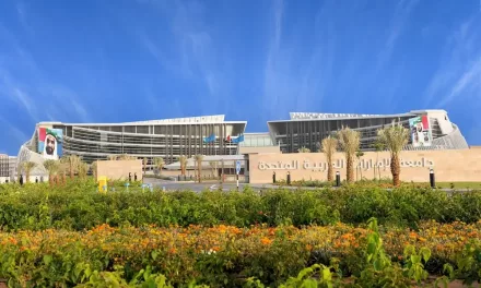 جامعة الإمارات تفتح باب التسجيل في ” برنامج خبرة “