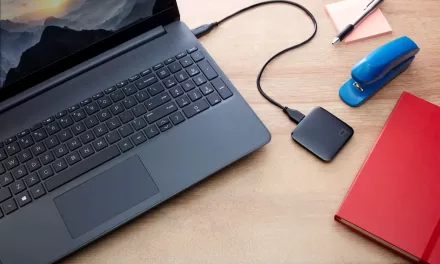 ويسترن ديجيتال تطلق محرك الأقراص الصلبة (SSD) المحمول الجديد بحجم الجيب لجميع العملاء