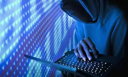 جرائم الإنترنت تتفاقم! تعرّف كيف تحمي بياناتك الشخصية على وسائل التواصل الاجتماعي.
