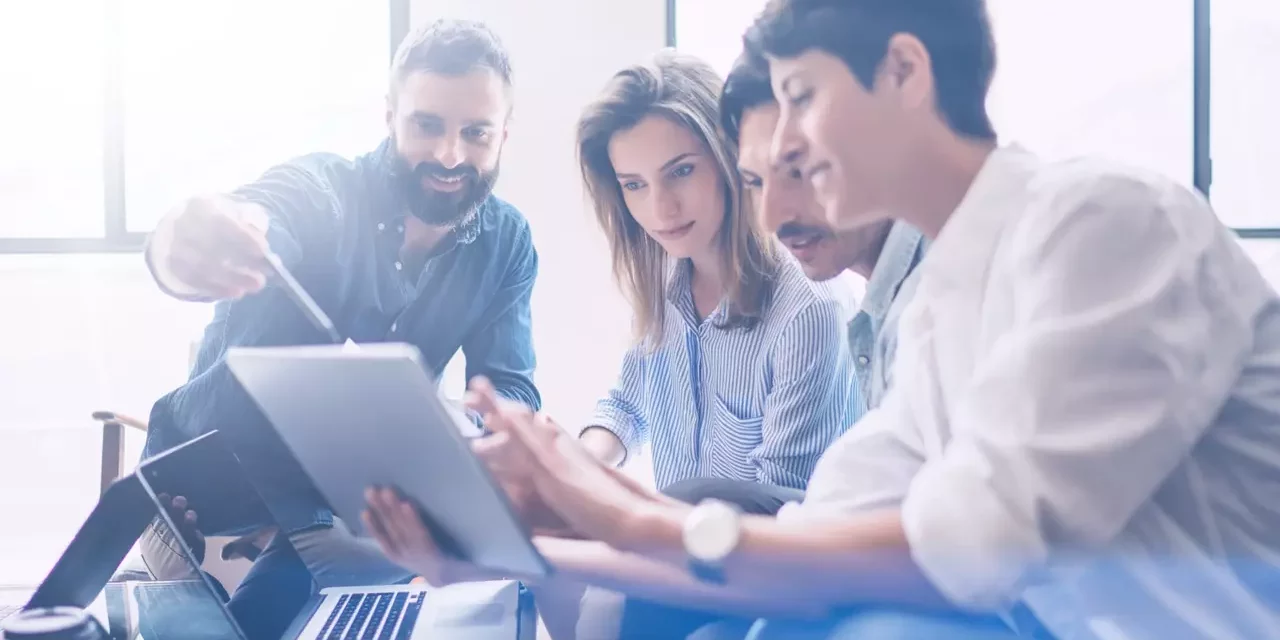5 استراتيجيات لتعزيز الإنتاجية في صفوف التدريس والمكاتب