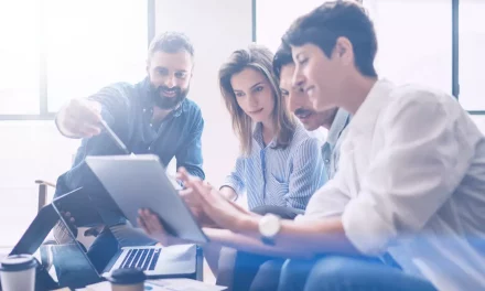 5 استراتيجيات لتعزيز الإنتاجية في صفوف التدريس والمكاتب