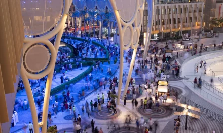 نجاح باهر يحققه إكسبو 2020 دبي باستقطاب 2.35 مليون زيارة خلال أكتوبر