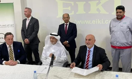 نيسان العربية السعودية وبترومين نيسان توقعان اتفاقية مع المعهد العالي السعودي الياباني للسيارات