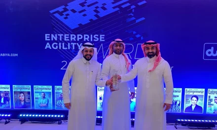 stc تحصد جائزة أفضل تطبيق للتواصل الداخلي للمنظمات في الشرق الأوسط   