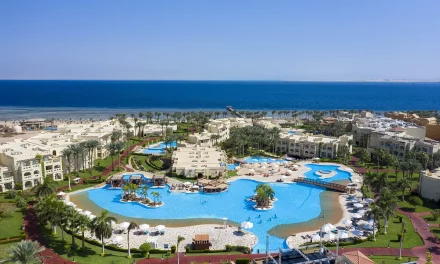 فنادق ريكسوس مصر ترحب بالزوار الخليجيين لقضاء أجمل عطلات الشتاء على ساحل البحر الاحمر